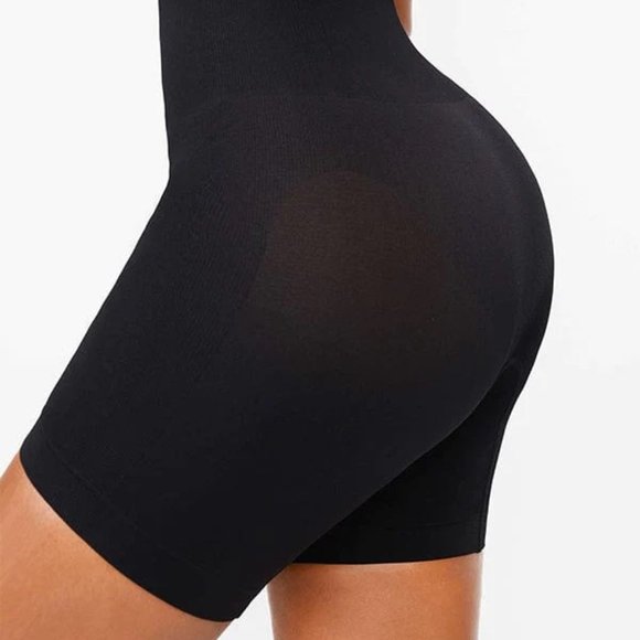 High Waist Shapewear Shorts - Picture 3 of 7